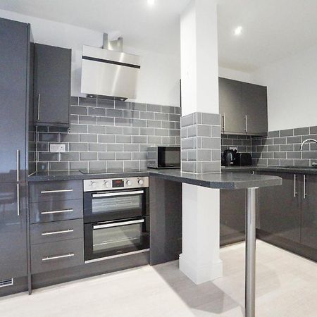 Premium Apartments Thatcham Broadway Bagian luar foto